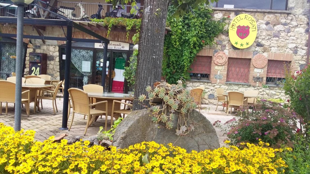Hotel Rosati Чиуси Экстерьер фото